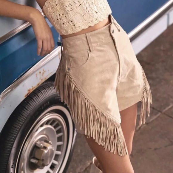 Blank NYC Pants - NWT BLANKNYC 100% Real Suede Leather Fringe Hi Rise Shorts Western Cowboy Shorts